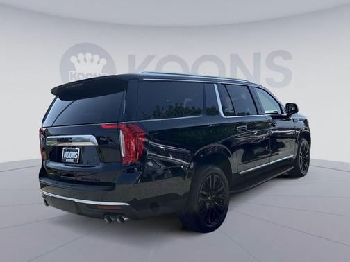 Onyx Black 2023 GMC Yukon XL Denali