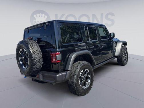 Black Clearcoat 2025 Jeep Wrangler 4xe Rubicon