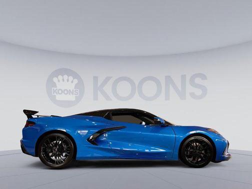 2026 Chevrolet Corvette Stingray w/3LT