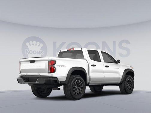 Summit White 2026 Chevrolet Colorado Trail Boss