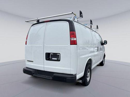 2025 Chevrolet Express 2500 RWD 2500 Regular Wheelbase WT