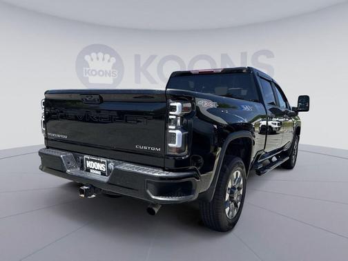 Black 2023 Chevrolet Silverado 2500 Custom
