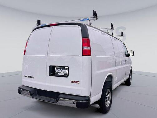 2025 GMC Savana 2500 Work Van