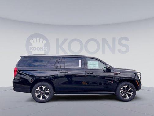 2025 GMC Yukon XL 4WD AT4 Ultimate