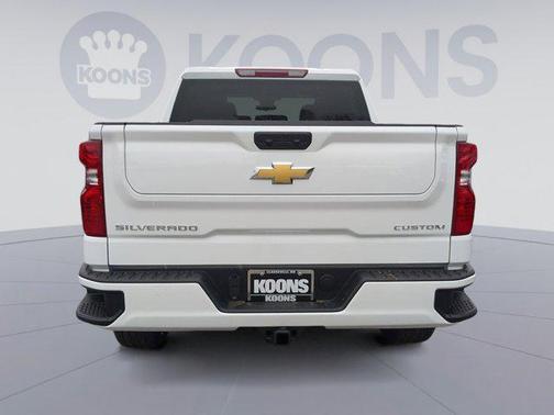 2025 Chevrolet Silverado 1500 Custom