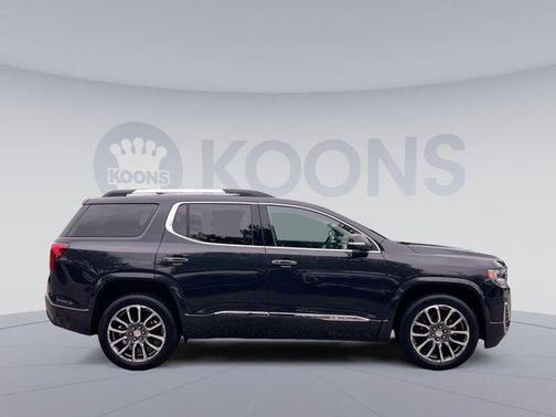 2020 GMC Acadia Denali