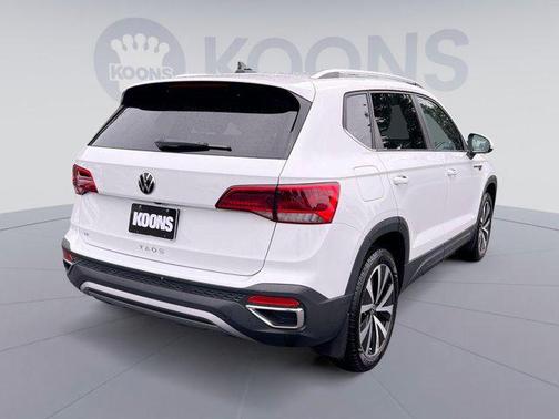 2024 Volkswagen Taos 1.5T SE