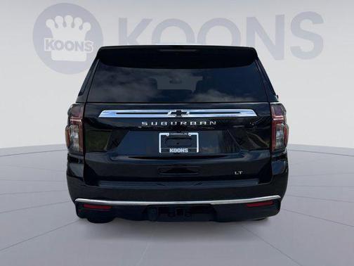 Black 2023 Chevrolet Suburban LT