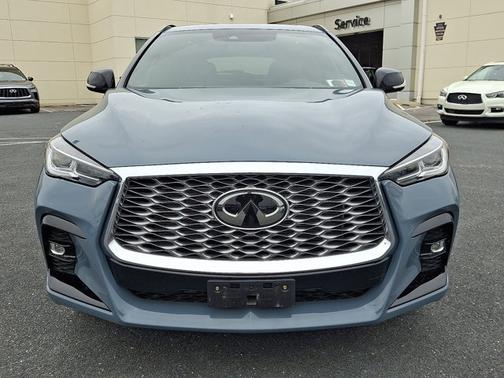 2023 INFINITI QX55 LUXE