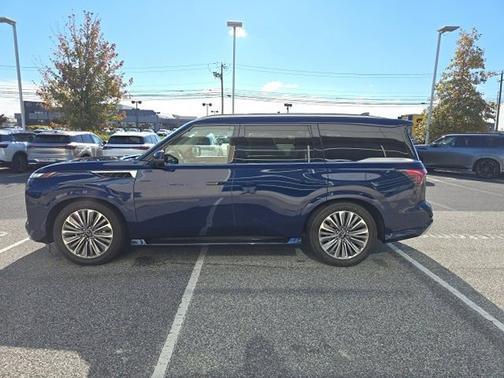 2025 INFINITI QX80 SENSORY