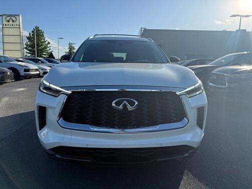 Majestic White 2024 INFINITI QX60 SENSORY