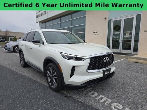 2023 INFINITI QX60 LUXE