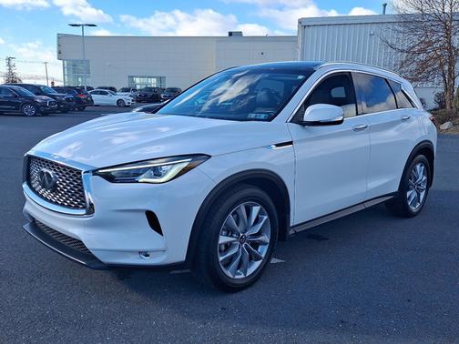 2022 INFINITI QX50 LUXE