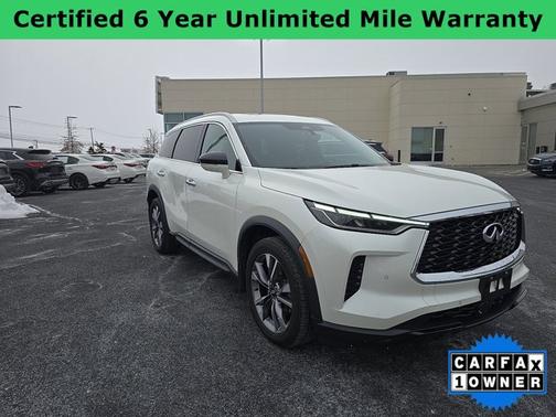 2023 INFINITI QX60 LUXE