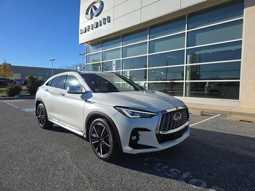 2022 INFINITI QX55 LUXE