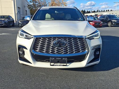 2022 INFINITI QX55 LUXE