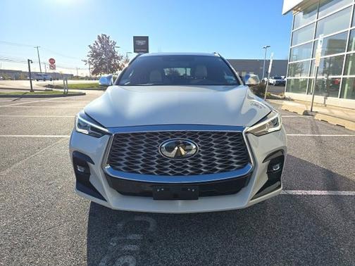 2022 INFINITI QX55 LUXE