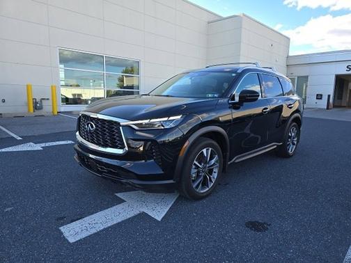 2025 INFINITI QX60 LUXE
