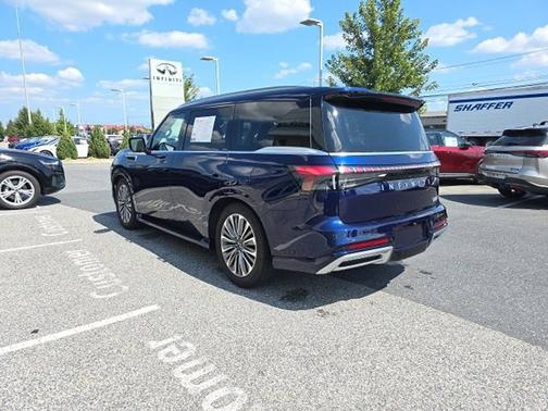2025 INFINITI QX80 SENSORY