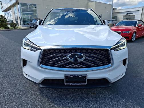 2022 INFINITI QX50 LUXE