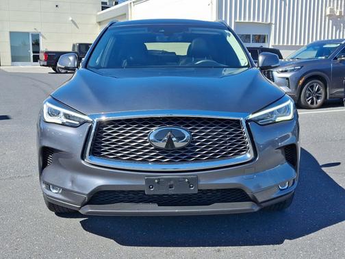 2021 INFINITI QX50 LUXE