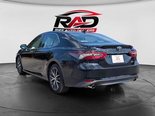 Midnight Black Metallic 2024 Toyota Camry XLE