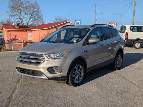 BEIGE 2017 Ford Escape SE