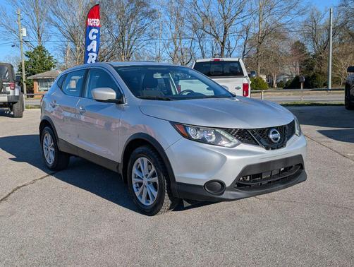 2017 Nissan Rogue Sport S