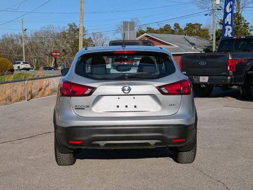 2017 Nissan Rogue Sport S