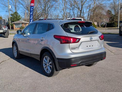 2017 Nissan Rogue Sport S
