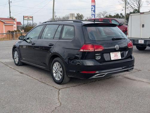2019 Volkswagen Golf SportWagen TSI S