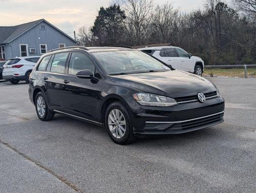 2019 Volkswagen Golf SportWagen TSI S