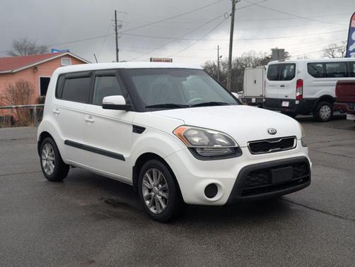 2013 Kia Soul +
