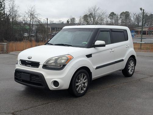 2013 Kia Soul +