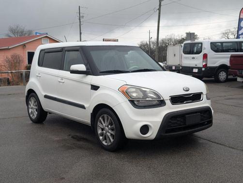 2013 Kia Soul +