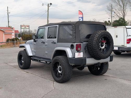 2015 Jeep Wrangler Unlimited Sahara