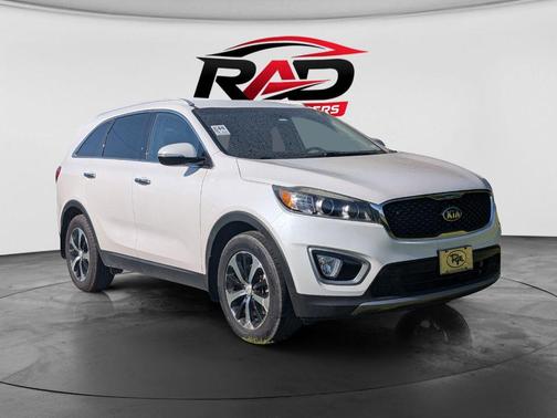 Snow White Pearl 2017 Kia Sorento EX