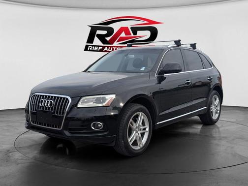 BLACK 2016 Audi Q5 2.0T Premium Plus
