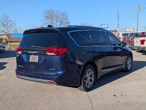 2018 Chrysler Pacifica Limited