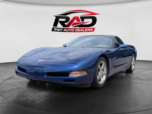 LeMans Blue Metallic 2004 Chevrolet Corvette Base