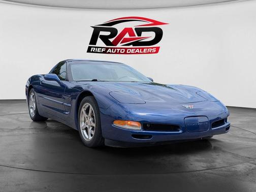 LeMans Blue Metallic 2004 Chevrolet Corvette Base