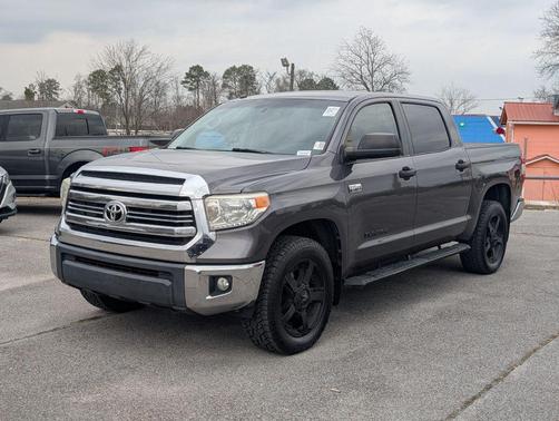 2016 Toyota Tundra SR5