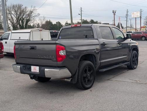 2016 Toyota Tundra SR5