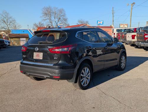 2021 Nissan Rogue Sport SV