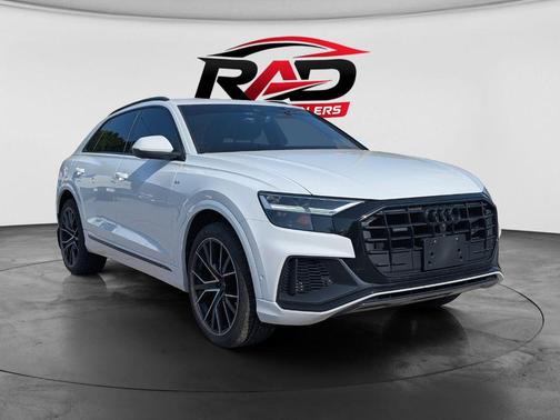 Glacier White Metallic 2021 Audi Q8 55 Premium Plus