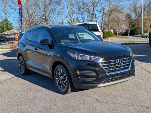 2019 Hyundai TUCSON SE