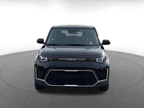 Fusion Black 2025 Kia Soul LX