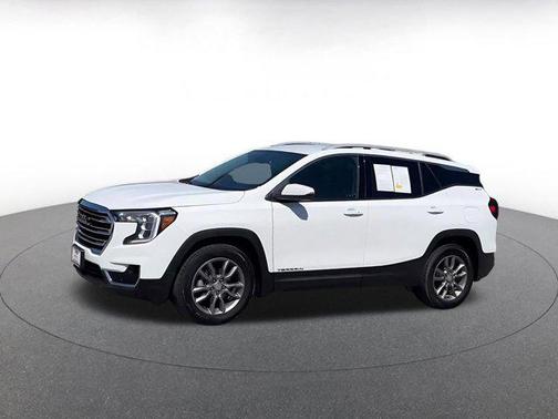 Summit White 2024 GMC Terrain SLT