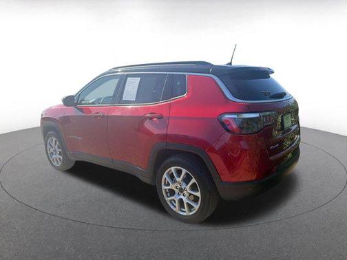 Red Hot Pearlcoat 2025 Jeep Compass Limited
