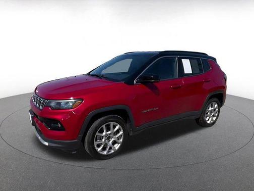 Red Hot Pearlcoat 2025 Jeep Compass Limited